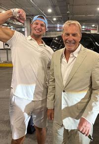 Rob Gronkowski NAKED Page LPSG