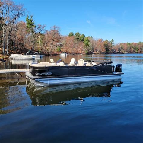 Mmelancho 26FT Pontoon Boat Catamaran Pontoon For Exciting Water Sports