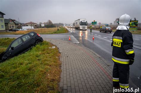 Zderzenie na DK28 w Jaśle dwie osoby w szpitalu