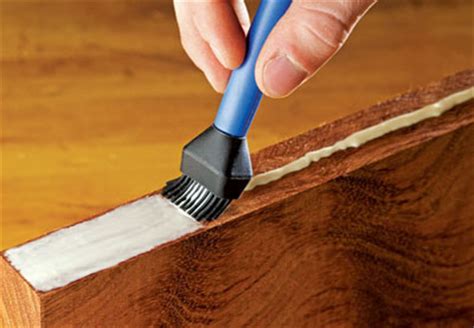 Rockler Silicone Glue Brush – Non-Stick and Reusable