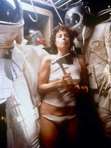 Ellen Ripley In Sigourney Weaver Sigourney Alien