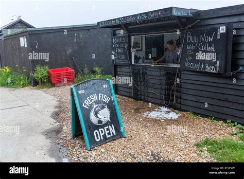 Fresh Fish Stand Hi Res Stock Photography And Images Alamy