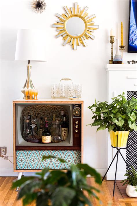 retro tv bar  diy masterpiece