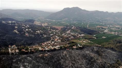 El Incendio De Llutxent Se Da Por Estabilizado Y Los Vecinos