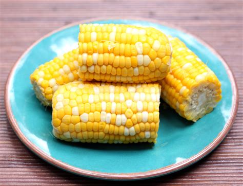 Slow Cooker Corn On The Cob