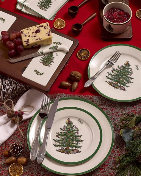 Spode Christmas Tree 12 Piece Dinnerware Set Neiman Marcus