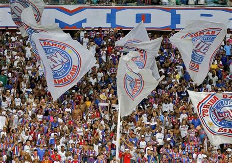 Torcida Do Bahia Cria Campanha Para Ajudar Ambulantes Da Fonte Nova