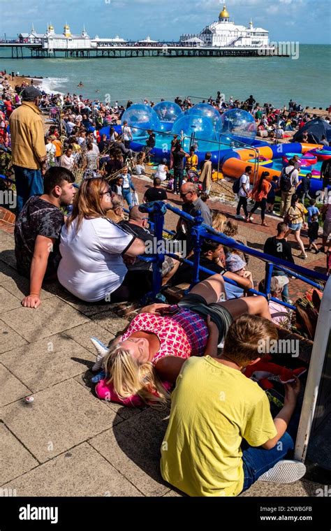 Eastbourne airshow hi-res stock photography and images - Alamy