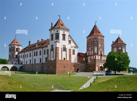 Grodno castle hi-res stock photography and images - Alamy