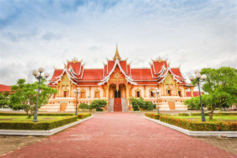 Vientiane Laos : Landmark laos temple beautiful of buddhism in asia ...