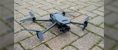 DJI Mavic 3 Classic Review Space