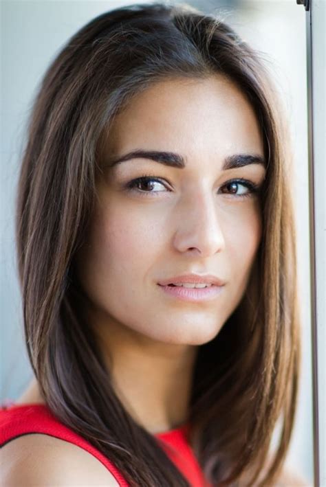 Olivia Leigh Nowak - Biografía, mejores películas, series, imágenes y