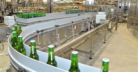 Heineken Lan A Pedra Fundamental De F Brica Em Passos