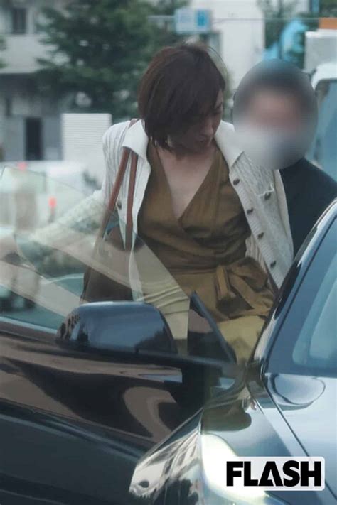 （画像・写真79）広末涼子に「w不倫」報道 本誌が見ていた「車にお誘い」姿「お相手シェフ」は終始ペコペコ Smart Flashスマ