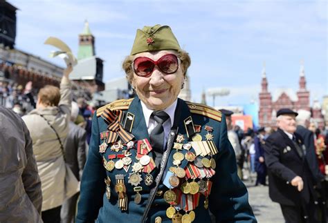 En Images L Impressionnant D Fil Russe Pour Les Ans De La Victoire