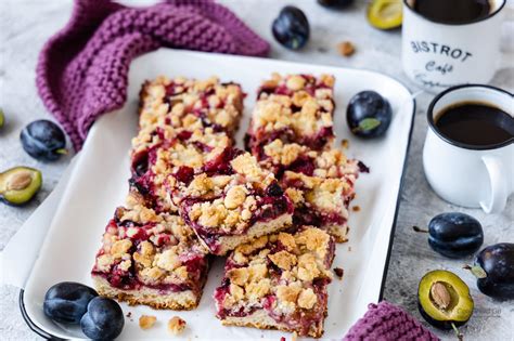 Pflaumenkuchen Mit Streusel Vom Blech Quark L Teig