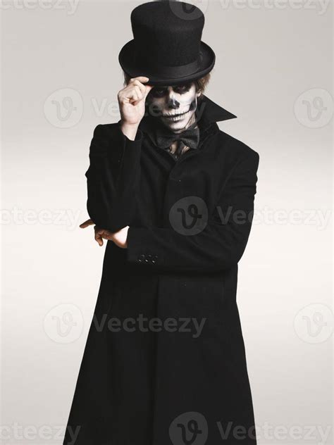 skeleton makeup 947370 Stock Photo at Vecteezy