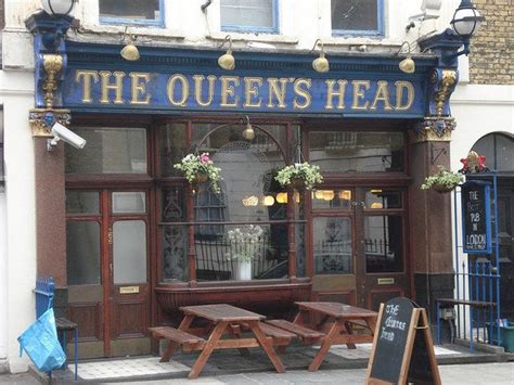 The Queens Head Kings Cross London Pubs British Pub London Places