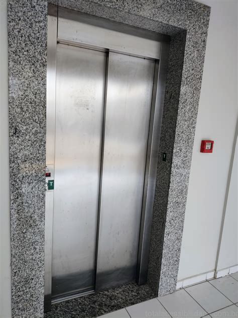 Placa Batente Elevador E Indica O De Pavimento Para Escadas Total