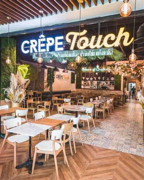 Crêpe Créteil Soleil Crêperie avec Gaufre et Milkshake chez Crêpe