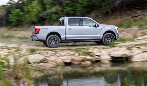 2025 Ford F-150 Lightning Specs, Dimensions, Review