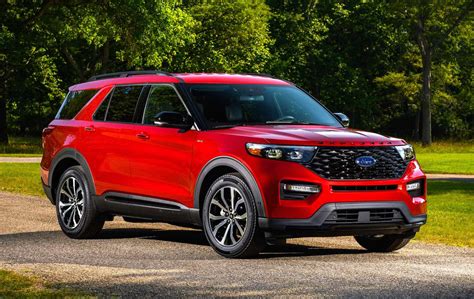 2022 Ford Explorer Gets A 400hp Rear Wheel Drive St Model And New St Line Trim Carscoops