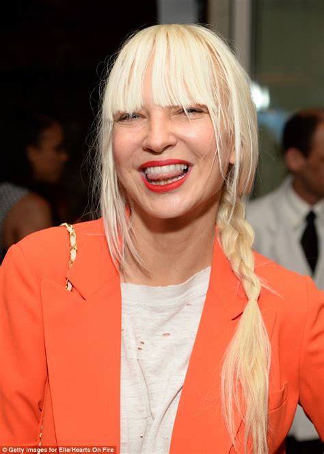 Sia Makes Rare Public Appearance At Elle Magazines Women In Tv Gala