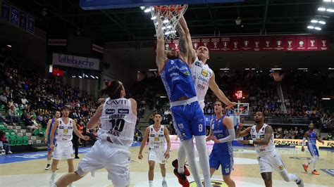 Treviso Basket Ha Svoltato Trento Sconfitta Salvezza Pi Vicina