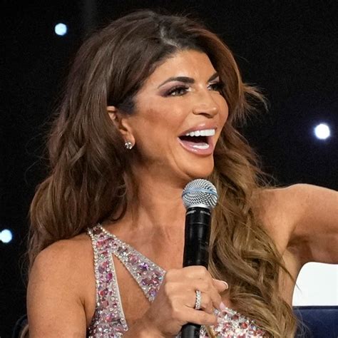 Teresa Giudice Exclusive Interviews Pictures And More Entertainment