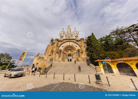 Wide Angle Capture Of The Entrance Of The Temple Of The Sacred Heart Of