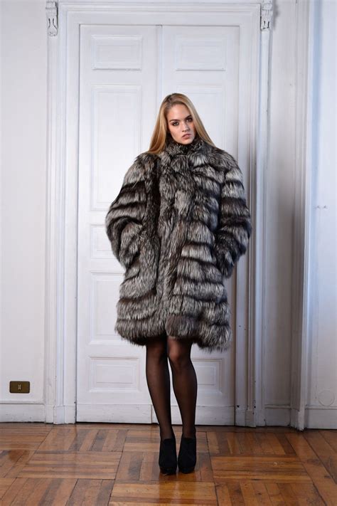 PELLICCIA VOLPE FOX FUR COAT PELISSE FOURRURE RENARD Fuchspelzmantel