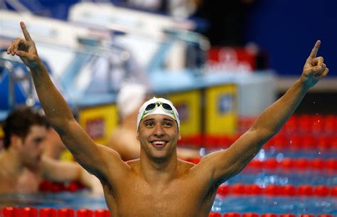 Florent Flexes World Record Muscle 2014 FINA World Short Course