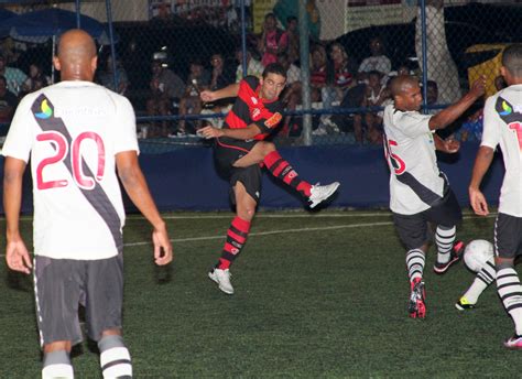 Fla Bate O Vasco Flu Goleia E Bota Sua Para Vencer Na Copa Rio De Fut