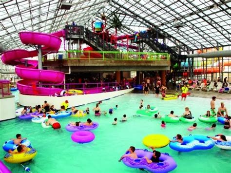 Cats, Kids and Crafts: Indoor Water Park - Clinton, Oklahoma