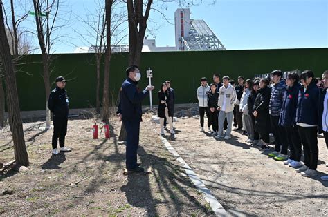 保卫处组织附属竞技体育学校师生 开展消防安全应急疏散演练 沈阳体育学院保卫处