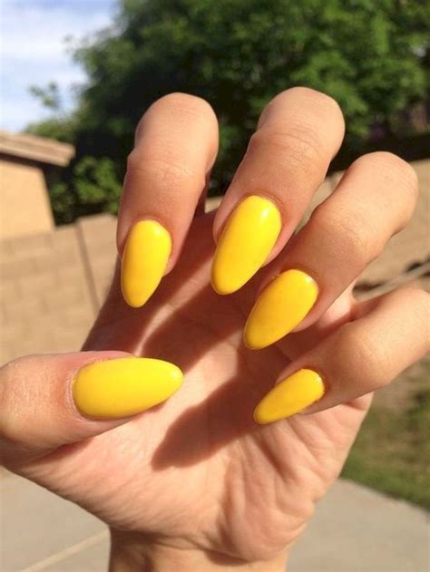 37 Amazing Yellow Nail Design Everyone Will Love