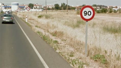 El Gobierno Reducirá A 90 Kmhora La Velocidad En Carreteras Convencionales