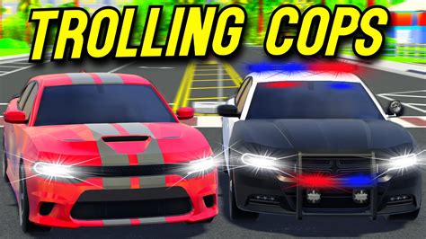 Roblox Roleplay Trolling The Cops With 1000hp Hellcat Youtube