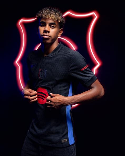 FC Barcelona 2024-25 Nike Away Kit Released » The Kitman