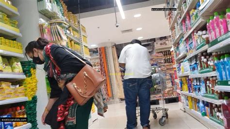 Pak Huge Ass Crack Exotic Candids