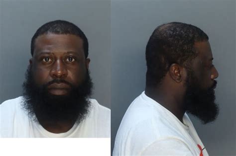 STUBBS JAMEL NATHANIEL 04 07 2023 Miami Dade County Mugshots Zone