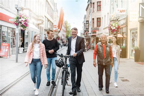 Geerlings und CDU auf Zuhörtour in Uedesheim CDU in Neuss