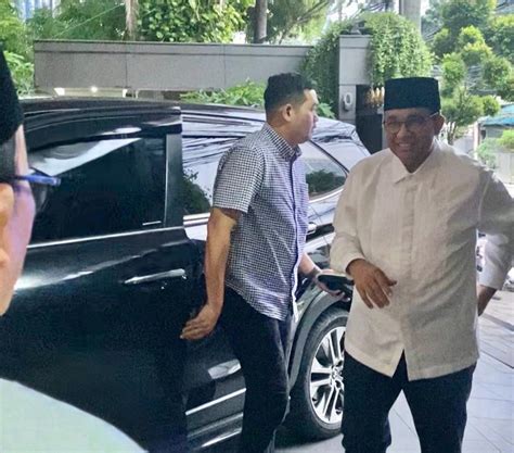 Beda Sambutan Surya Paloh Kepada Prabowo Dan Anies Baswedan Di NasDem Tower