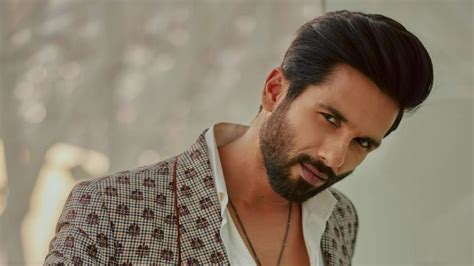 EXCLUSIVE Shahid Kapoor Reveals The Best Advice From Father Pankaj