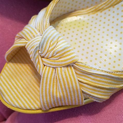 Delicious | Shoes | Yellow And White Knotted Bow Peep Toe Heels 75 ...