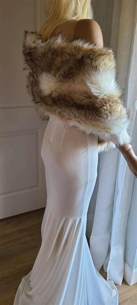 Luxury Vintage Inspired Fox Fur Stole Faux Fur Shawl Brown Ivory