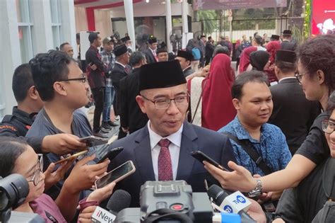 Kpu Imbau Peserta Pemilu Ikuti Aturan Agar Tidak Pasang Atribut