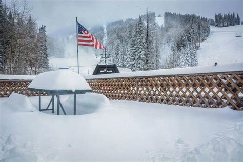 Arizona Snowbowl, AZ Opens Today with 2-FEET Fresh SNOW - SnowBrains