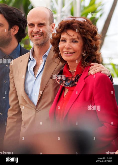 Edoardo Ponti and Sophia Loren at the photo call during the Cannes Film ...