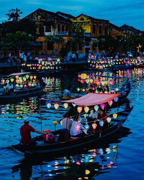 Hoi An Night Market The Busiest Night Market In The Ancient City